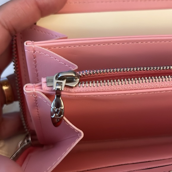 Louis Vuitton Yayoi Kusama edition RARE find color is Pink with Red dots. - Picture 6 of 12